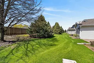 1026 Stonewood Crossing, Sun Prairie, WI 53590 - Photo 46