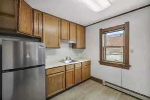 130 N 5th St, Madison, WI 53704 - Photo 16
