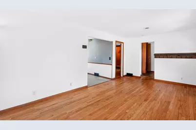 736 Christianson Avenue, Madison, WI 53714 - Photo 14