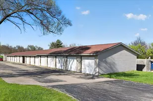1011 S 2nd St, Delavan, WI 53115 - Photo 52
