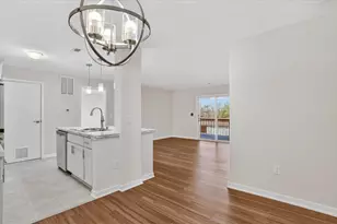 1011 S 2nd St, Delavan, WI 53115 - Photo 14