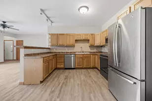 1010 Parkview Dr, Milton, WI 53563 - Photo 14