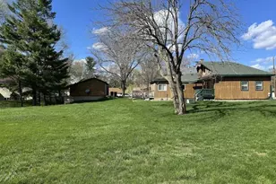 106 State St, Mazomanie, WI 53560 - Photo 10