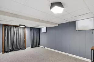 450 Charles Ln, Madison, WI 53711 - Photo 34