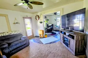 230 S Bridge St, Markesan, WI 53946 - Photo 8