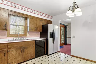 6014 Old Middleton Rd, Madison, WI 53705 - Photo 4