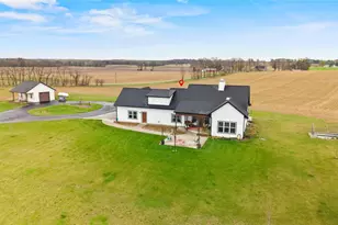 N7117 Black Creek Rd, Princeton, WI 54968 - Photo 6