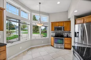 1612 Dewberry Dr, Madison, WI 53719 - Photo 14