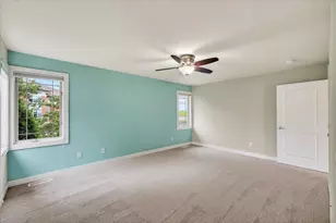 1612 Dewberry Dr, Madison, WI 53719 - Photo 24