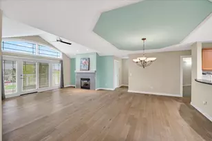1612 Dewberry Dr, Madison, WI 53719 - Photo 6