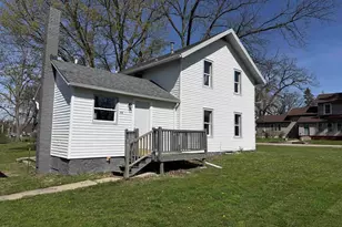 112 Church St, Orfordville, WI 53576 - Photo 2