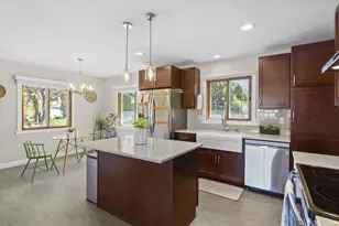429 S Segoe Rd, Madison, WI 53711 - Photo 12