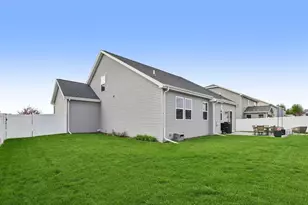 2788 Leo Mary St, Fitchburg, WI 53711 - Photo 56