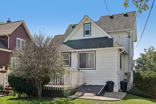 409 1st St, Baraboo, WI 53913 - Photo 46