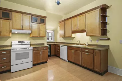 928 Jenifer Street, Madison, WI 53703 - Photo 12