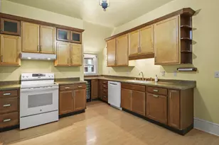 928 Jenifer St, Madison, WI 53703 - Photo 12