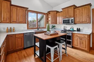 2988 Wyndwood Way, Sun Prairie, WI 53590 - Photo 16