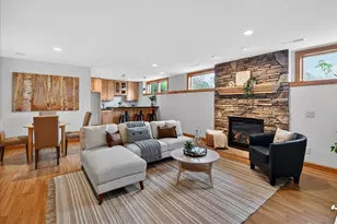 2988 Wyndwood Way, Sun Prairie, WI 53590 - Photo 44