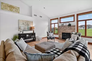 2988 Wyndwood Way, Sun Prairie, WI 53590 - Photo 10