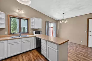 414 Meadow Oak Trail, DeForest, WI 53532 - Photo 8