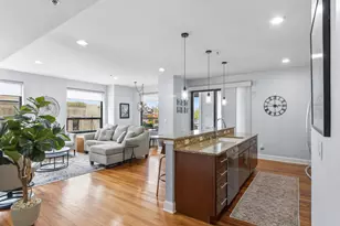137 Wilson Street, Madison, WI 53703 - Photo 6