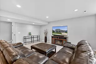 307 Galileo Dr, Madison, WI 53718 - Photo 54