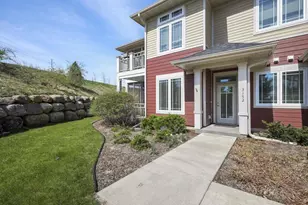 3152 S High Point Rd, Madison, WI 53719 - Photo 4