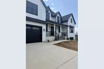 7184 Pfeil Bend, Sun Prairie, WI 53590 - Photo 2