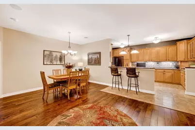 34 Cherokee Circle #103, Madison, WI 53704 - Photo 6