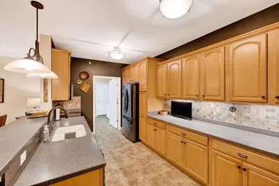 34 Cherokee Circle #103, Madison, WI 53704 - Photo 10