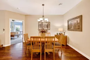 34 Cherokee Cir, Madison, WI 53704 - Photo 8