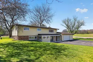 1159 Pember Rd, Janesville, WI 53546 - Photo 2