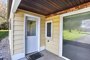 1159 Pember Rd, Janesville, WI 53546 - Photo 6