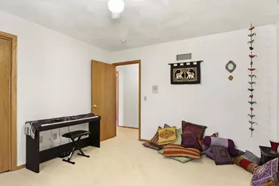 1946 Wallinford Circle, Sun Prairie, WI 53590 - Photo 34