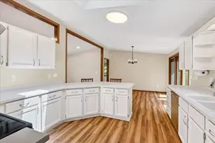 N3977 Meadow Dr, Cambridge, WI 53523 - Photo 14