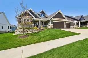 1109 Reese Trl, Waunakee, WI 53597 - Photo 4