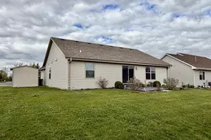 4011 Creekside Dr, Janesville, WI 53548 - Photo 42