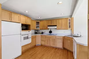 N3028 Hill Ln, Fort Atkinson, WI 53538 - Photo 12