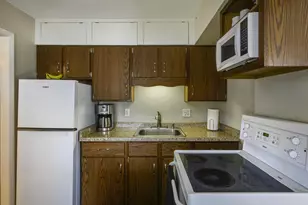 229 N Ludington St, Columbus, WI 53925 - Photo 28