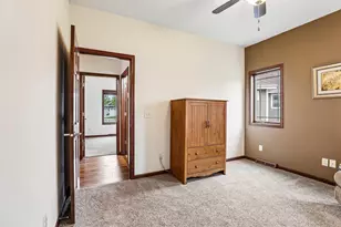 248 Greenway Cir, Deerfield, WI 53531 - Photo 28