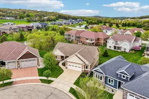 248 Greenway Cir, Deerfield, WI 53531 - Photo 2