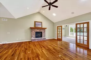 1642 Bellewood Dr, Waunakee, WI 53597 - Photo 8