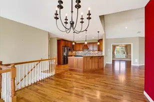 1642 Bellewood Dr, Waunakee, WI 53597 - Photo 18