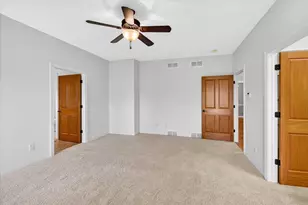 1642 Bellewood Dr, Waunakee, WI 53597 - Photo 34