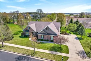 1642 Bellewood Dr, Waunakee, WI 53597 - Photo 64