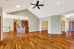 1642 Bellewood Dr, Waunakee, WI 53597 - Photo 12