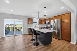 816 Blue Crane Run, Madison, WI 53593 - Photo 8