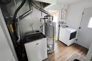 718 56th St, West Allis, WI 53214 - Photo 14