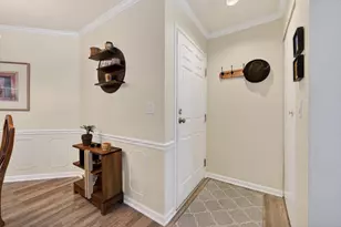 917 Harbor House Dr, Madison, WI 53719 - Photo 6