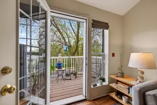 917 Harbor House Dr, Madison, WI 53719 - Photo 12
